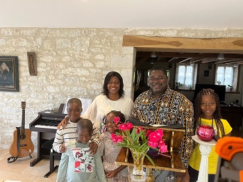 la famille Sawadogo à la Communauté ce dimanche