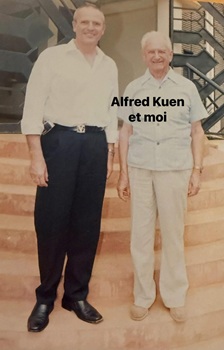 le docteur Alfred Kuen et Michel Genton